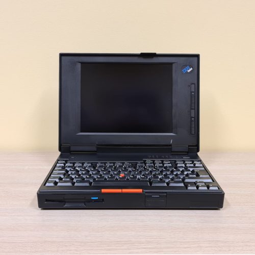 IBM ThinkPad 340 priekis
