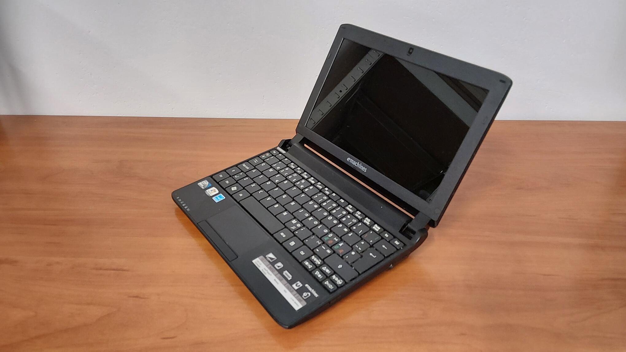 eMachines eM350 NAV51 - Image 4